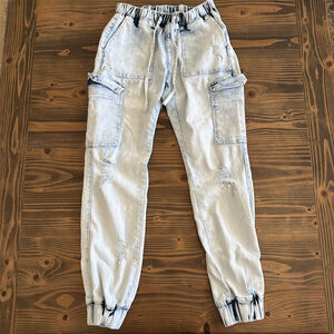 Women’s Almost Famous Light Blue Distressed Cargo Joggers Size S